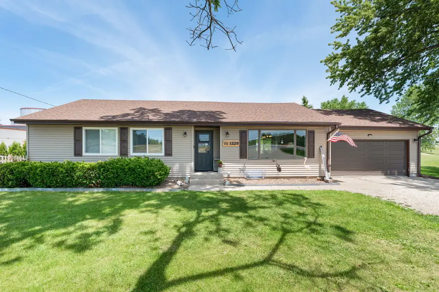 W1228 State Road 60, Rubicon, WI 53078 - #2
