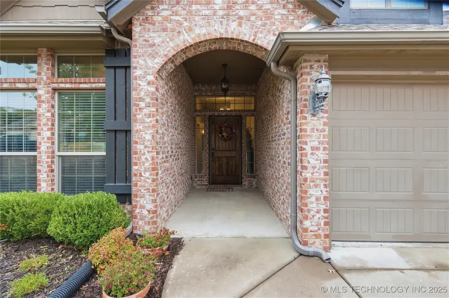 1755 S Stephanie Street, Sapulpa, OK 74066 - Image #3