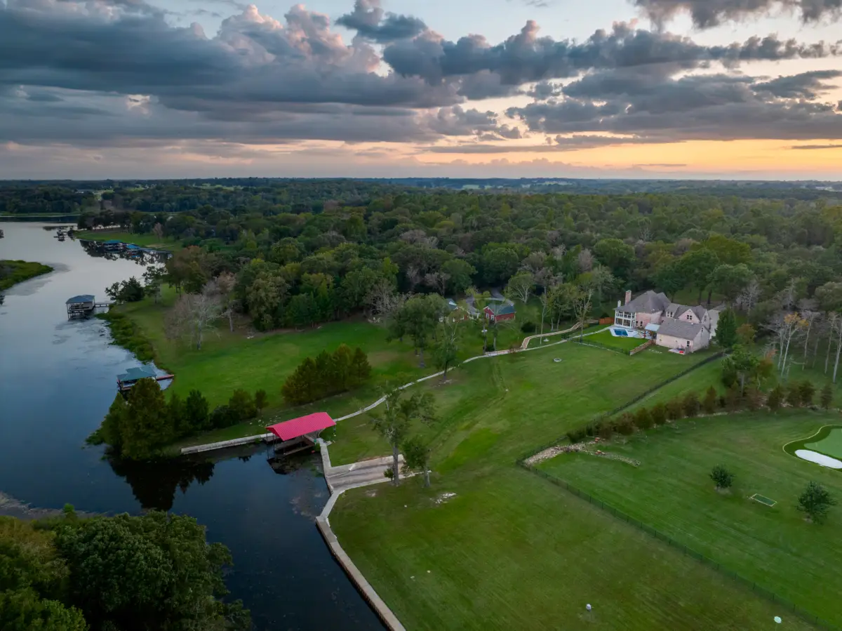 2001 Rose Pointe, Athens, TX 75752 - Image #1