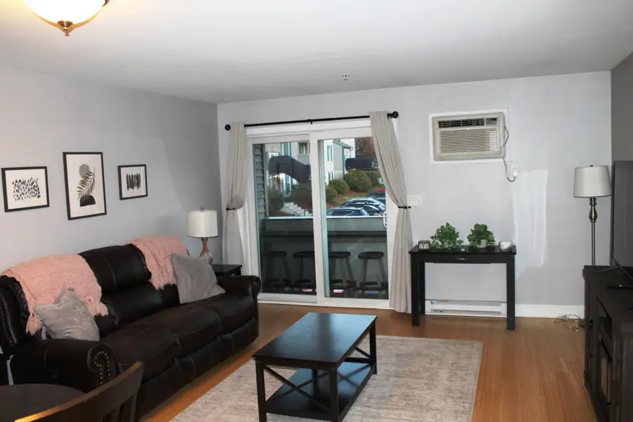 90 Eastern Avenue #203, Manchester, NH 03104 - #3