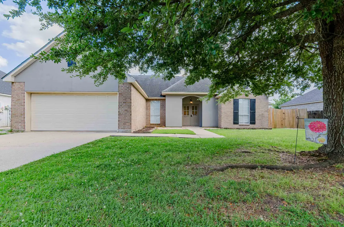36447 Crestway Ave, Prairieville, LA 70769 - #1