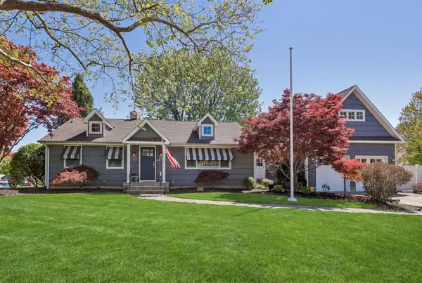 1700 Maxwell Drive, Wall, NJ 07719