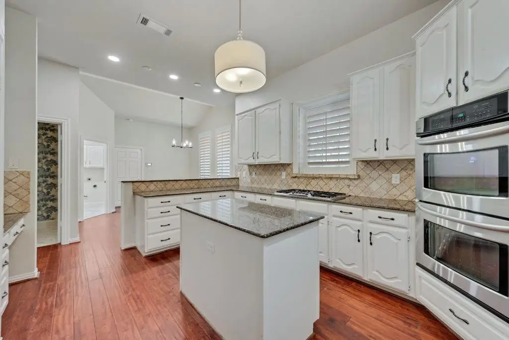 806 Shadow Glen Drive, Southlake, TX 76092 - Image #1