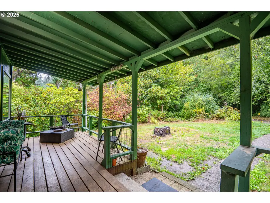 29 Neal Loop, Toledo, OR 97391 - Image #3