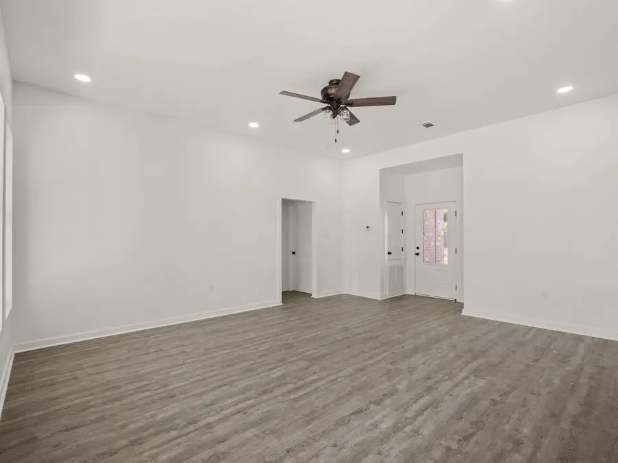 177 J L Obanion, Leesville, LA 71446 - Image #2