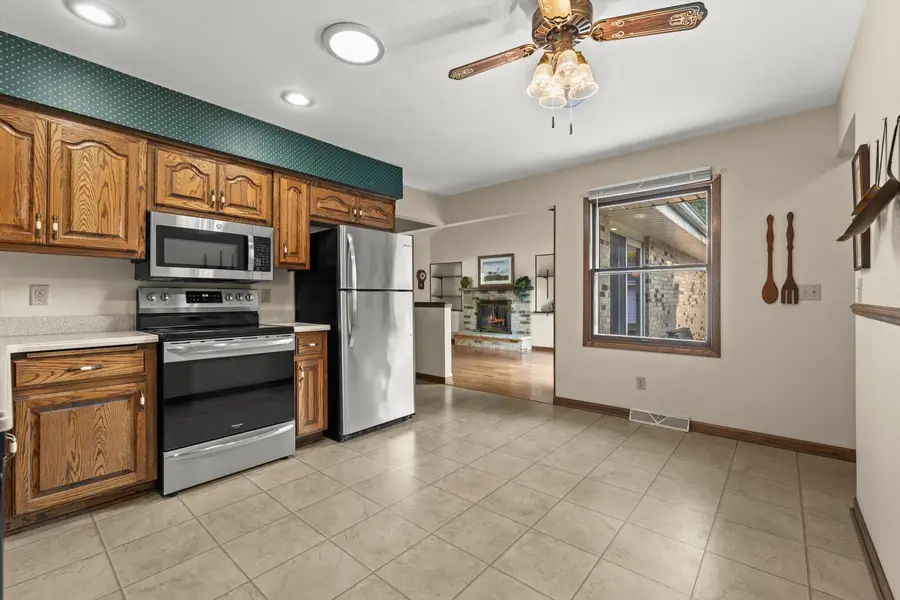 4972 S 65th St, Greenfield, WI 53220 - #3