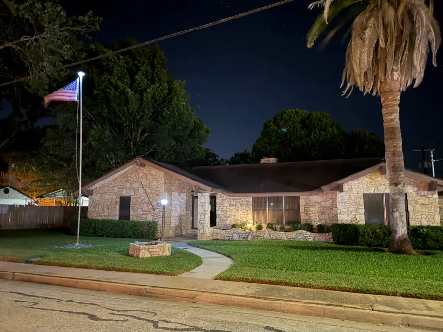 212 S 4th Street, Stockdale, TX 78160 - #2