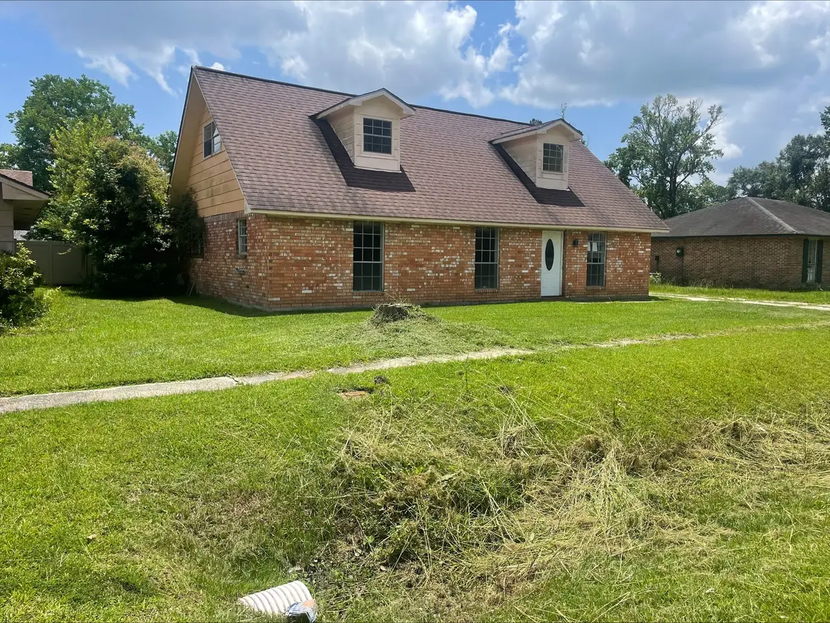 3012 Vancouver Dr, Baton Rouge, LA 70819 - Image #1