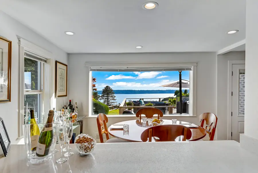 10825 Marine View Drive Sw, Seattle, WA 98146 - #3