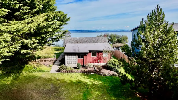 18616 Angeline Avenue Ne, Suquamish, WA 98392