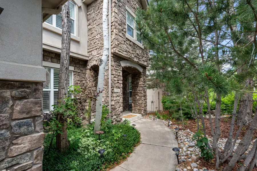 906 Greenridge Lane, Castle Pines, CO 80108 - #2