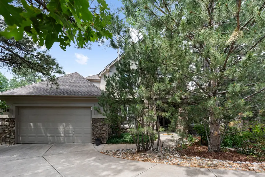 906 Greenridge Lane, Castle Pines, CO 80108 - #3