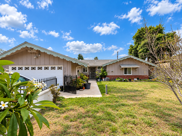 11578 Flower, Riverside, CA 92505