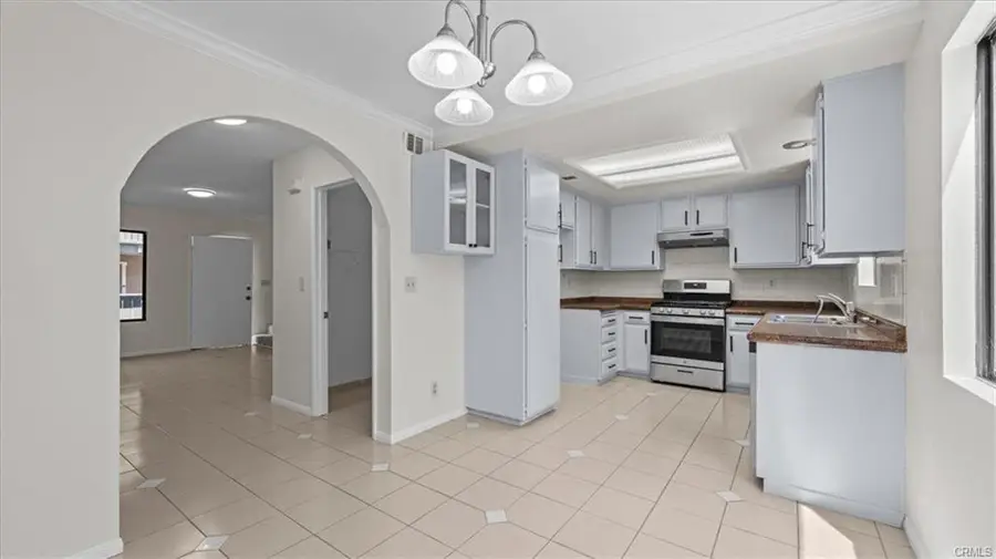 16414 Cornuta Avenue #11, Bellflower, CA 90706 - Image #2