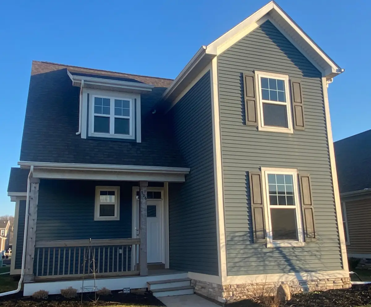 326 Clifford Way, Burns Harbor, IN 46304 - Image #1