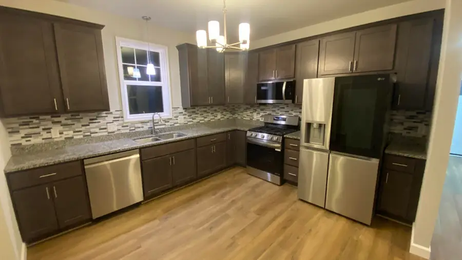 326 Clifford Way, Burns Harbor, IN 46304 - Image #2