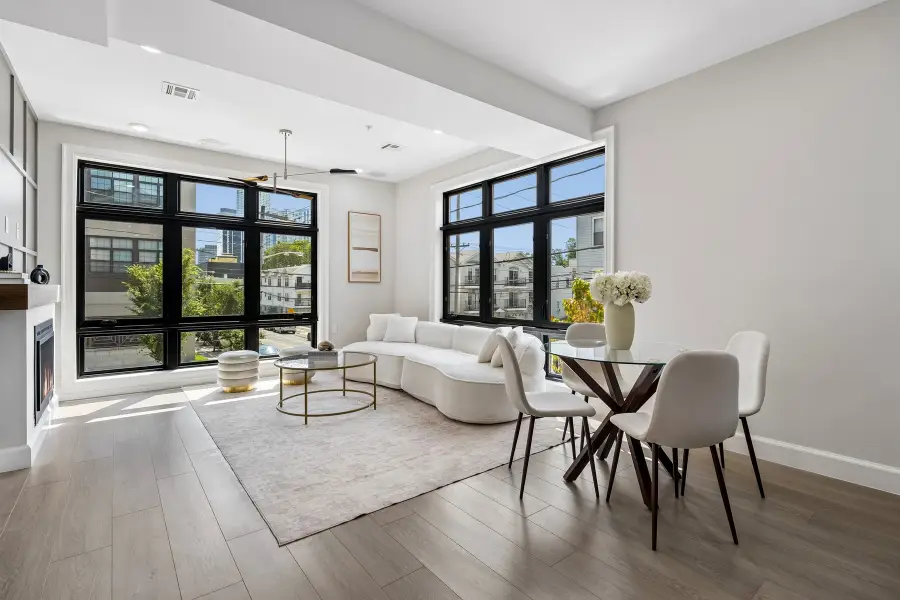 158 OAKLAND AVE #3A, Jersey City, NJ 07306 - #2