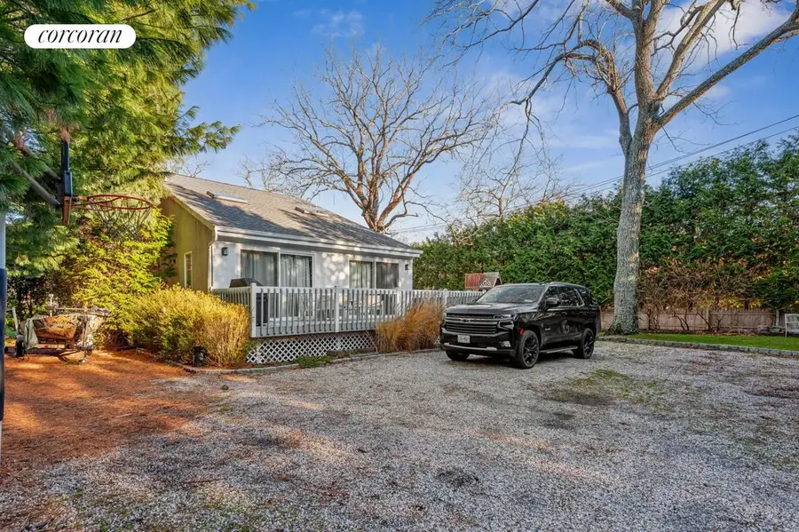 6 Shore Road, Southampton, NY 11968 - Image #2