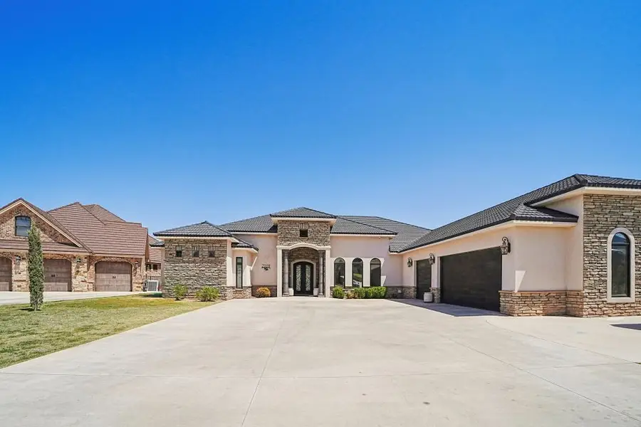 2108 Westridge Road, Carlsbad, NM 88220 - #3