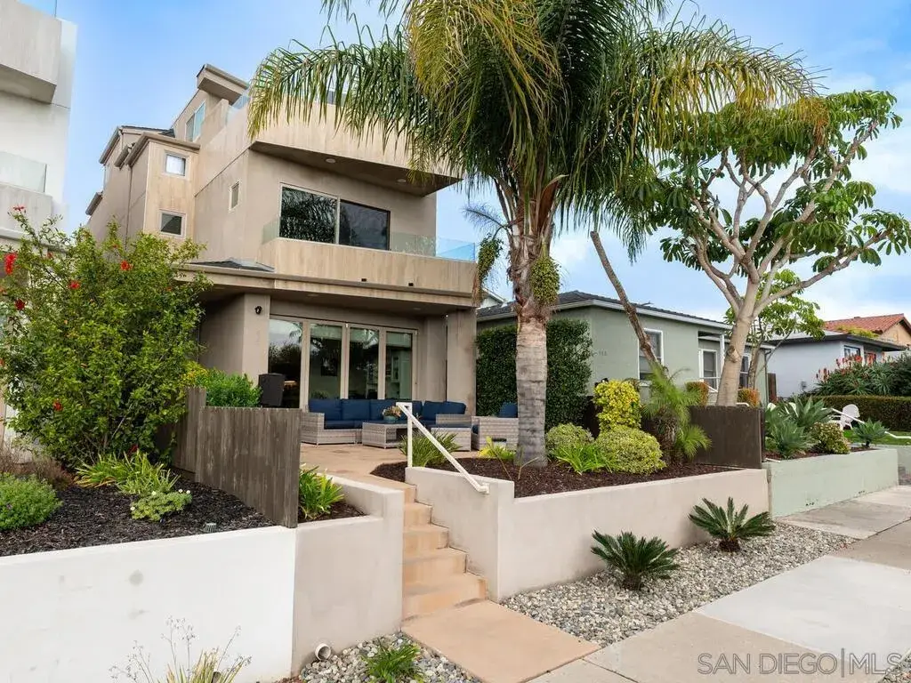 938 Opal, San Diego, CA 92109 - #1