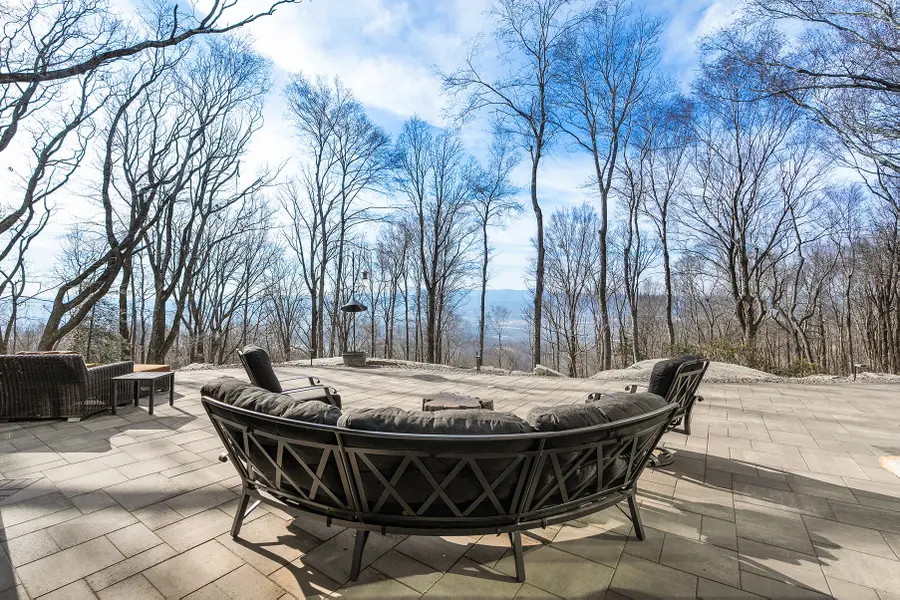 94 Laurel Ledge Way, Fletcher, NC 28732 - Image #3