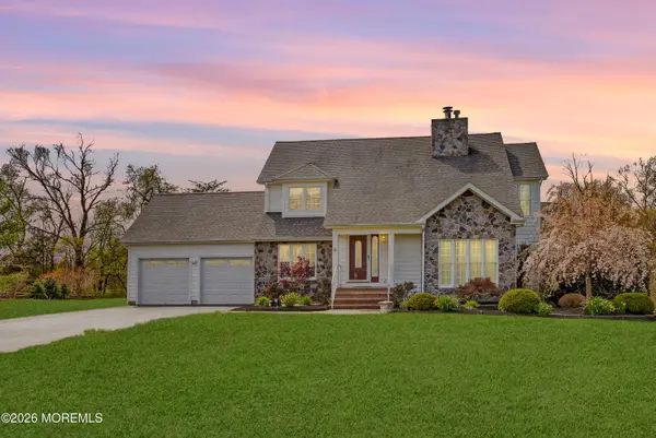 4 Lina Dr, NEW EGYPT, NJ 08533