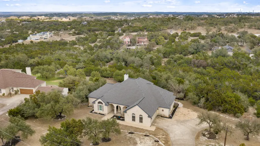 1015 Sunset Canyon Dr N, Dripping Springs, TX 78620 - #2