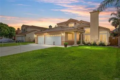 2574 Carbon Court, Colton, CA 92324