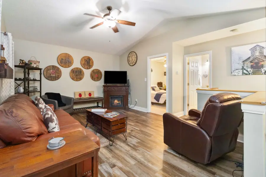 330 Enchanted Forest Way, Burnside, KY 42519 - #3