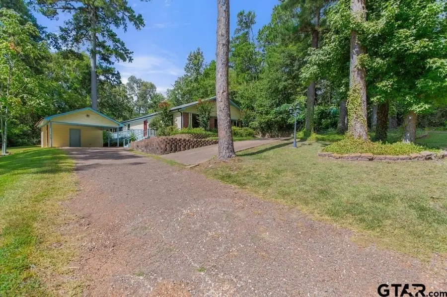 1656 Pineview Lane, Hideaway, TX 75771 - Image #3