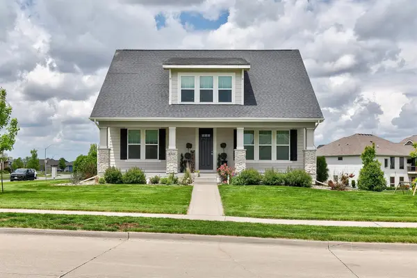 1322 NE 45th Street, Ankeny, IA 50021