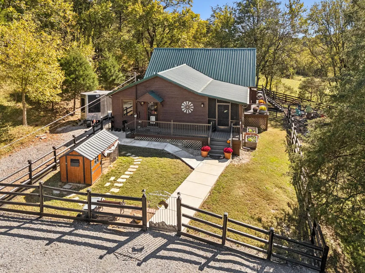 2846 Fuller Hollow Rd, Cornersville, TN 37047 - #1