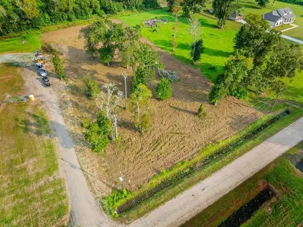 262 Chisholm Trail, Thibodaux, LA 70301