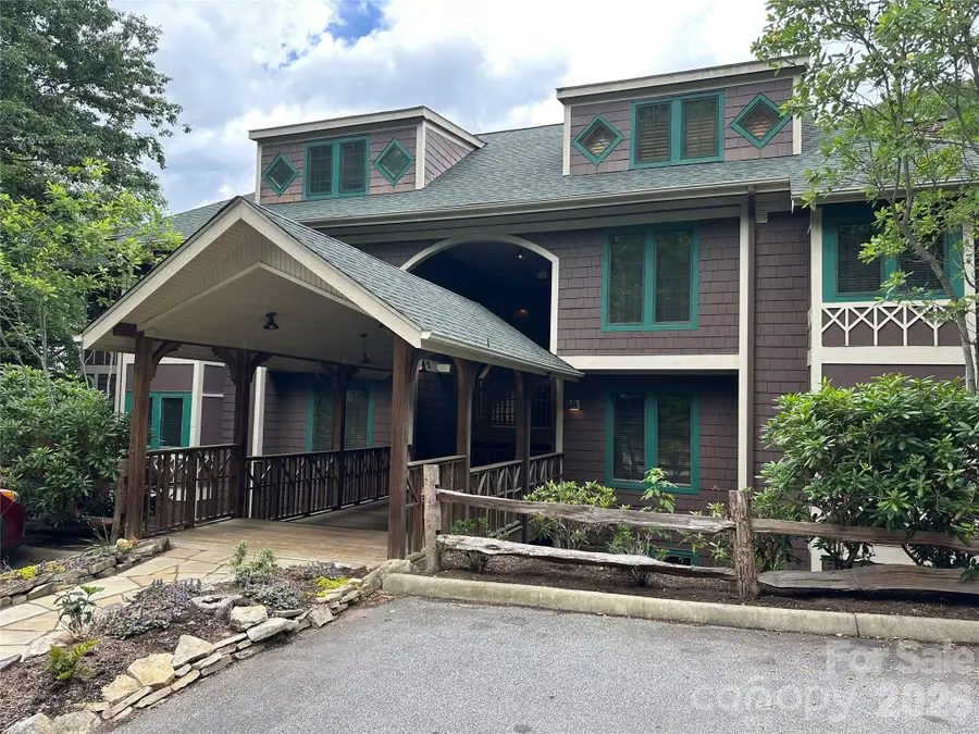 222 Creekside Way #D/101, Burnsville, NC 28714 - #3