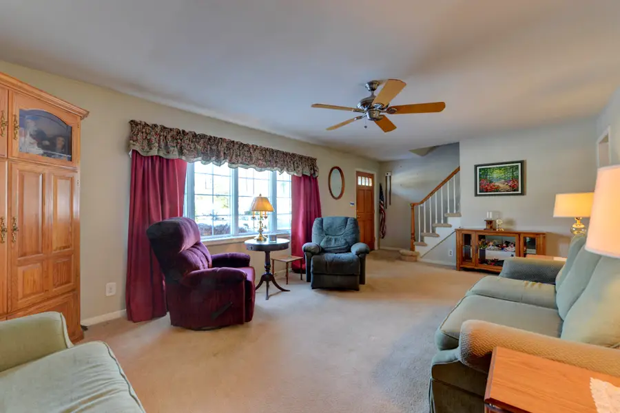 17 Garden Place, Pompton Plains, NJ 07444 - Image #3