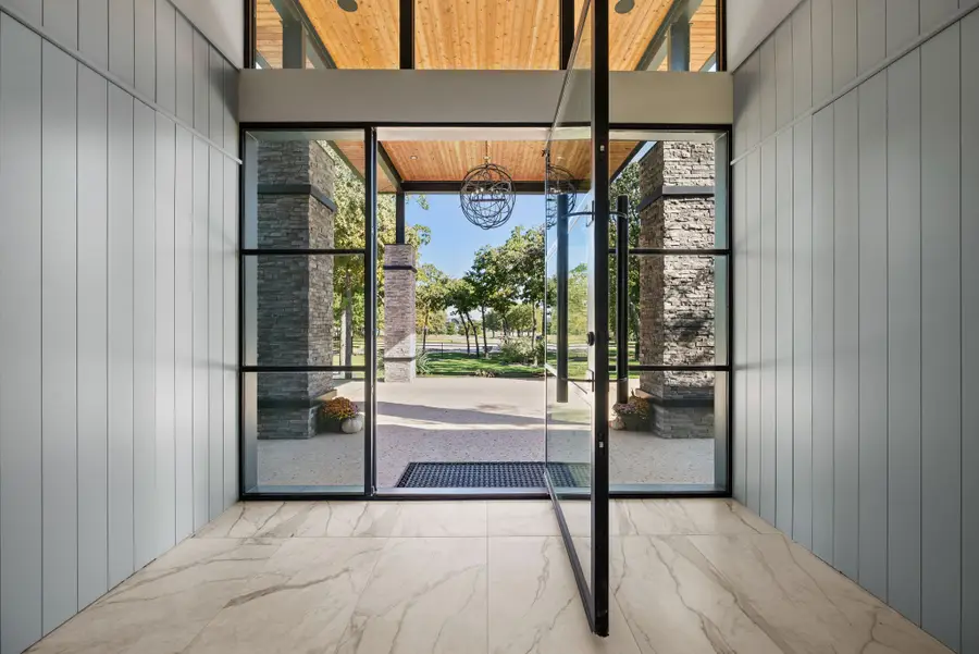 916 Dove Creek Court, Bartonville, TX 76226 - Image #2