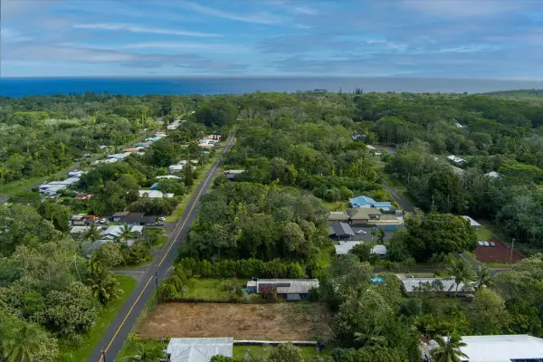 15-361 Kahakai Blvd, Pahoa, HI 96778