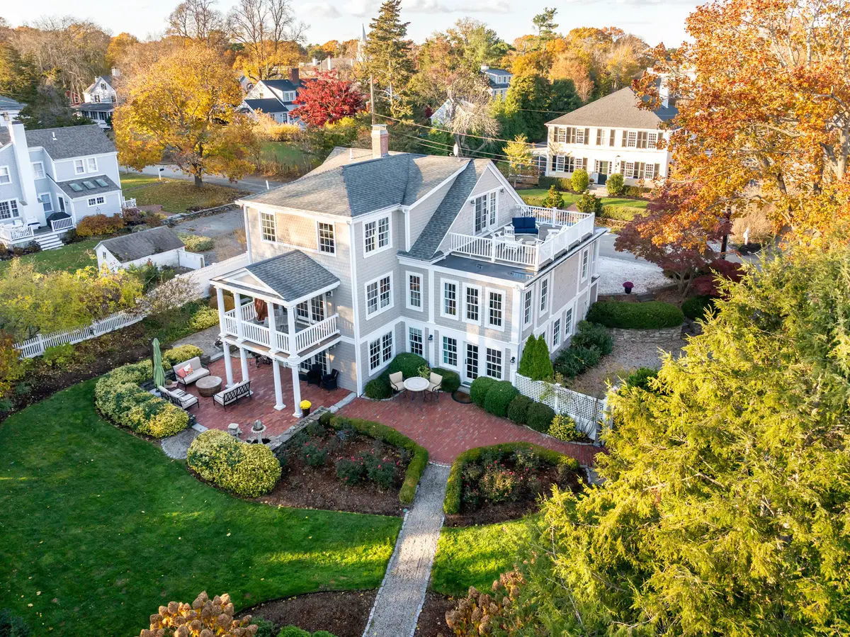 17 Winsor St, Duxbury, MA 02332 - Image #1