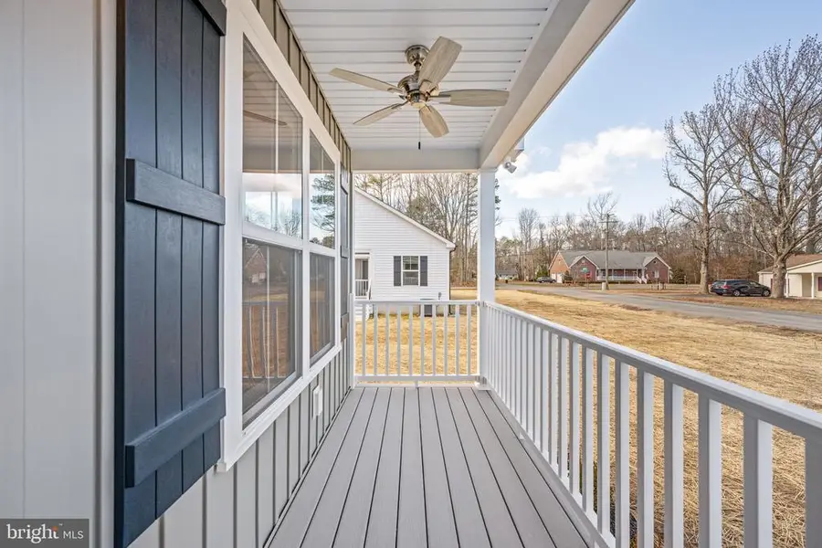 390 Monticello Dr, Colonial Beach, VA 22443 - #2