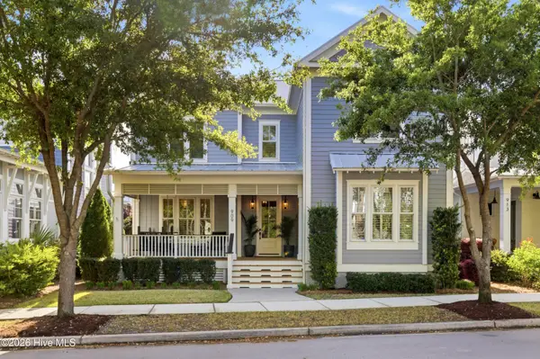 909 Mound Battery Road, Wilmington, NC 28403