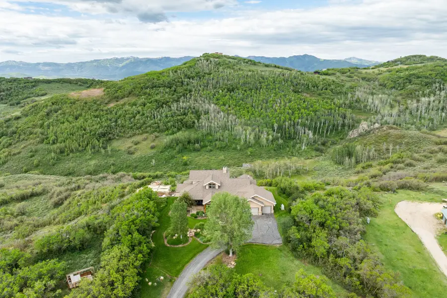 749 W Tollgate Canyon Rd, Park City, UT 84098 - #3