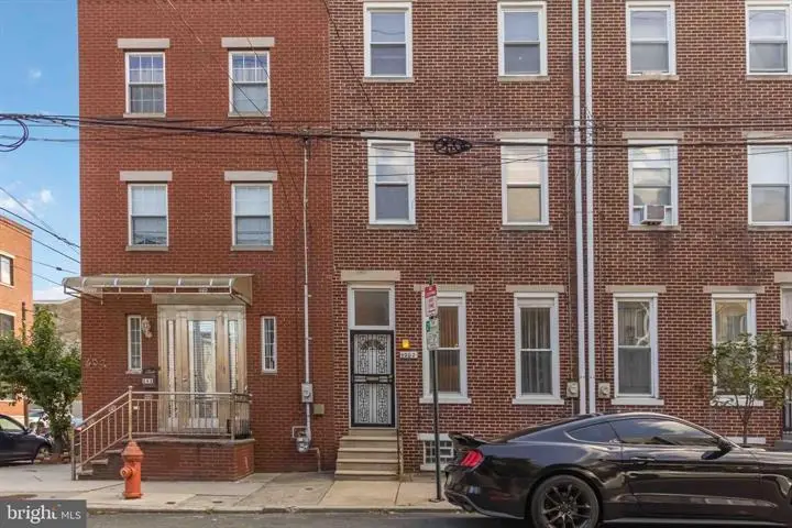 1202 Mount Vernon St, Philadelphia, PA 19123 - #3