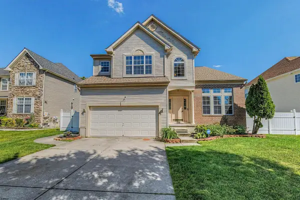214 E Kennedy Dr, Egg Harbor Township, NJ 08234