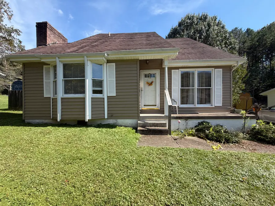 8 Castleford Way, Middlesboro, KY 40965 - #2
