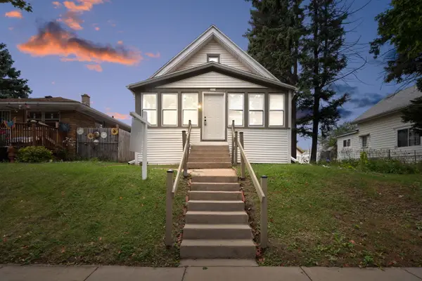 2219 S 59th St, West Allis, WI 53219