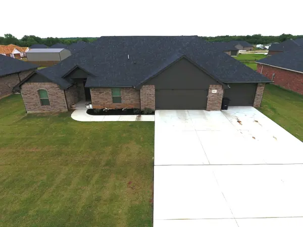 2211 E Iron Tire Drive, Stillwater, OK 74074