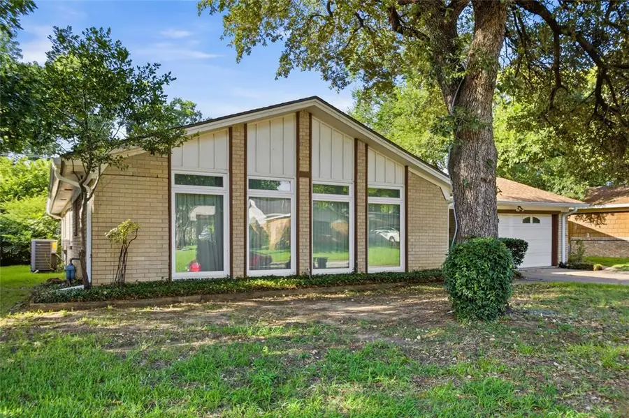 1315 Navaho Street, Arlington, TX 76012 - #3