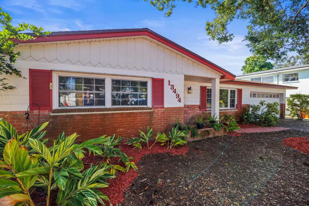 13494 Bellewood Avenue, Seminole, FL 33776 - Image #1