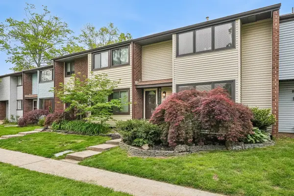 65 Bennington Dr, EAST WINDSOR, NJ 08520