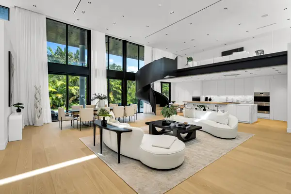 620 Ocean Blvd, Golden Beach, FL 33160